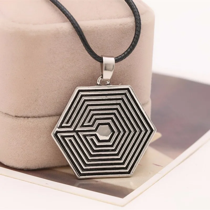 KPOP EXO Overdose Logo The Maze Runner Necklace KPOP EXO Overdose Logo The Maze Runner Necklace