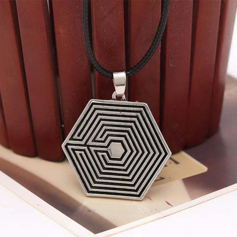 KPOP EXO Overdose Logo The Maze Runner Necklace KPOP EXO Overdose Logo The Maze Runner Necklace