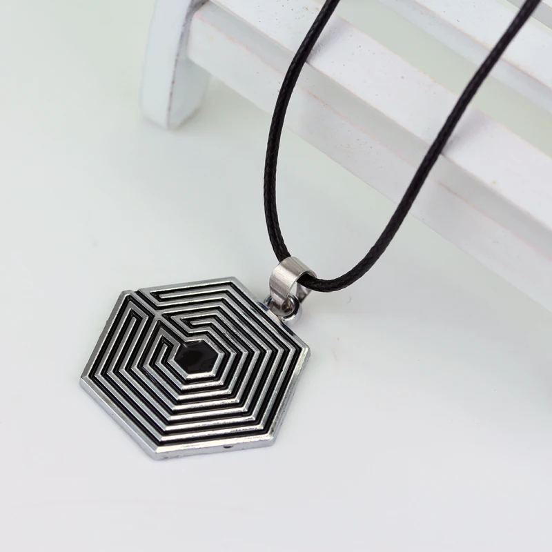 KPOP Star EXO Logo Maze Unisex Necklace KPOP Star EXO Logo Maze Unisex Necklace