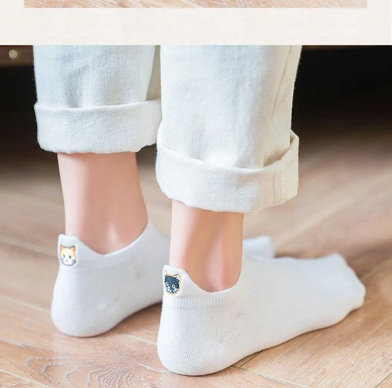 Kawaii Happy Ankle Cat Harajuku Cartoon Embroidery Short Socks Kawaii Happy Ankle Cat Harajuku Cartoon Embroidery Short Socks