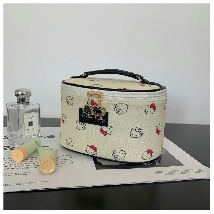 Sanrio Hello Kitty Portable Kawaii Makeup Case