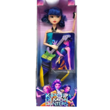Kawaii KPop Demon Hunters Zoey Plastic Toy With Box Kawaii KPop Demon Hunters Zoey Plastic Toy With Box